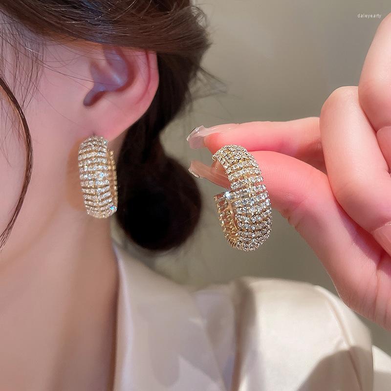 Hoop Earrings Lovelink Luxury Shiny Transparent Zircon Girls Large Hollow Metal Round Women Fashion Party Jewelry
Hoop Earrings Lovelink Luxury Shiny Transparent Zircon Girls Large Hollow Metal Round Women Fashion Party Jewelry