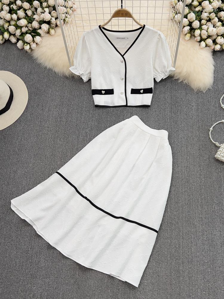Work Dresses Summer Fashion Suit Women' V-neck Single Breasted Bubble Sleeve Short Tops High Waist Midi Skirt Two-piece Set Robe Femme, Black
Work Dresses Summer Fashion Suit Women' V-neck Single Breasted Bubble Sleeve Short Tops High Waist Midi Skirt Two-piece Set Robe Femme, Black