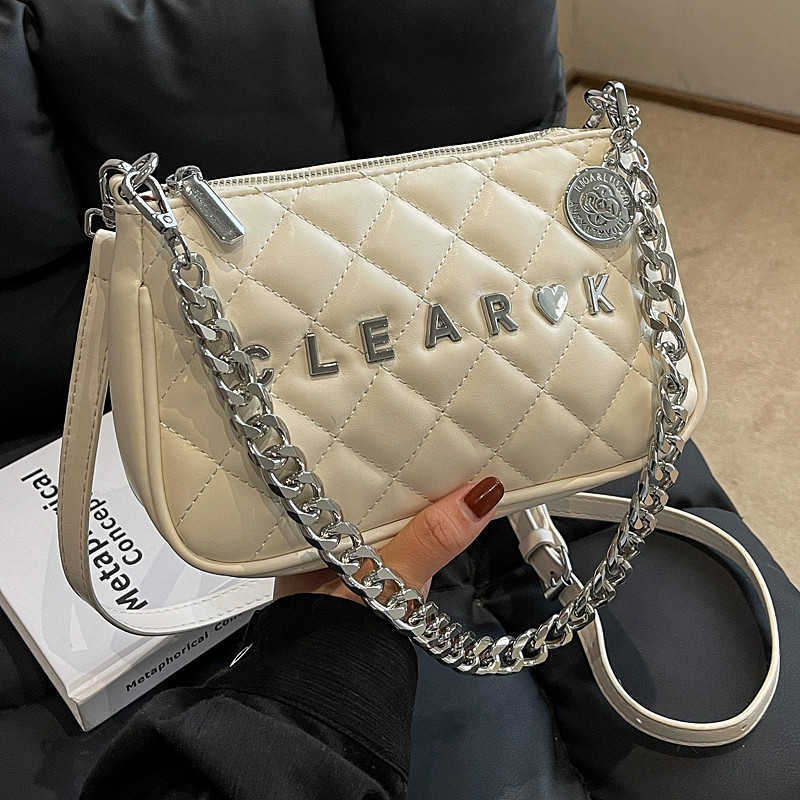 handbag 2023 handbag fashionable new shoulder bag Lingge Embroidery Fashion Versatile Crossbody Chain Single Shoulder Underarm Small Bag, Black10
handbag 2023 handbag fashionable new shoulder bag Lingge Embroidery Fashion Versatile Crossbody Chain Single Shoulder Underarm Small Bag, Black10
