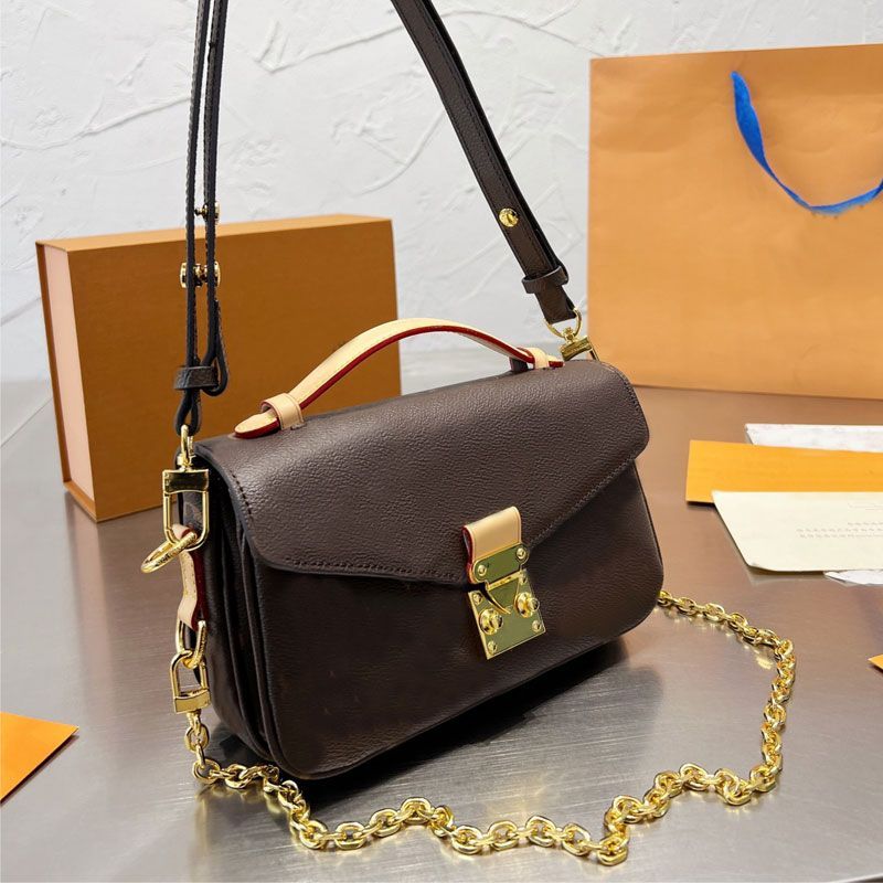 Pochette East West Metis Handbag Monograms Messenger Purses Designer Shoulder Bags Luxury crossbody Purses
Pochette East West Metis Handbag Monograms Messenger Purses Designer Shoulder Bags Luxury crossbody Purses