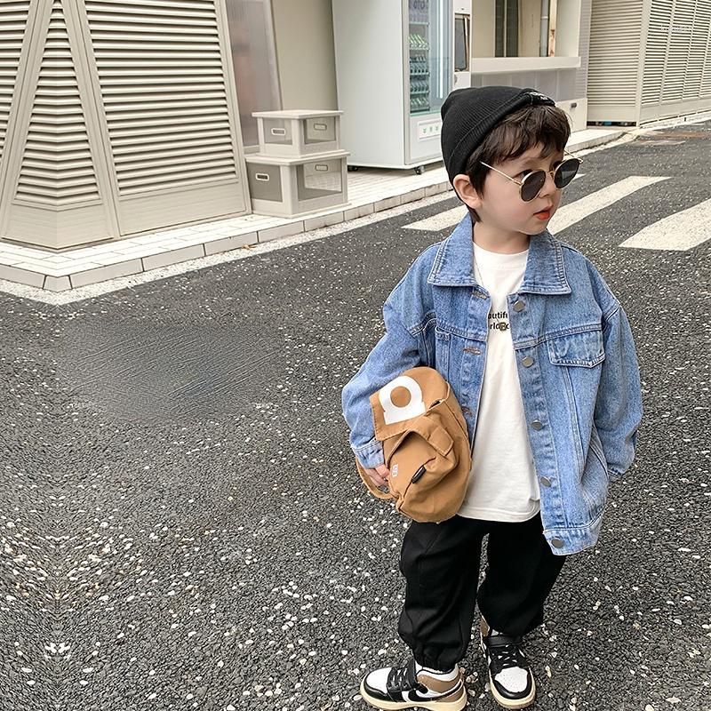 Jackets Spring Boys And Girls Vintage Oversized Denim Jacket Unisex Kids Back Letters Printed Casual Coat, Blue
Jackets Spring Boys And Girls Vintage Oversized Denim Jacket Unisex Kids Back Letters Printed Casual Coat, Blue