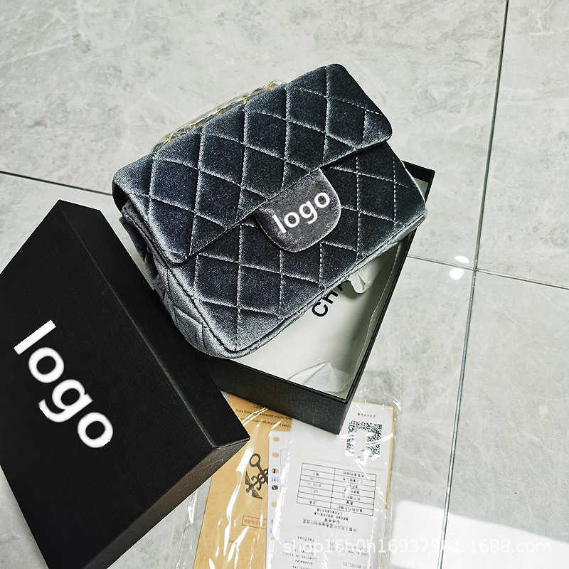 Designer Channel Cc Bags Fragrant Feng Shui Crystal Velvet Shoulder Bag Square Fat Man Rhombus Crossbody Bag Classic Small Square Bag Girl Balck, Blue5
Designer Channel Cc Bags Fragrant Feng Shui Crystal Velvet Shoulder Bag Square Fat Man Rhombus Crossbody Bag Classic Small Square Bag Girl Balck, Blue5