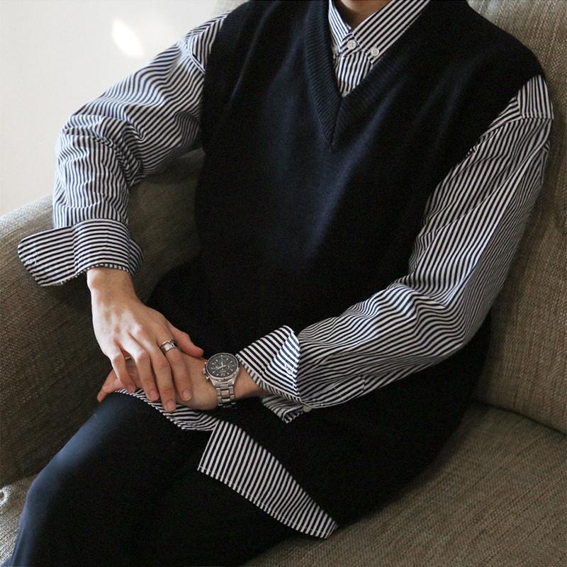 Men's Vests Sweater Vest Men V-neck Loose Casual Wild Streetwear Sleeveless Sweaters Korean Fashion Couple Knitted Pullover ClothingMen's, Black
Men's Vests Sweater Vest Men V-neck Loose Casual Wild Streetwear Sleeveless Sweaters Korean Fashion Couple Knitted Pullover ClothingMen's, Black