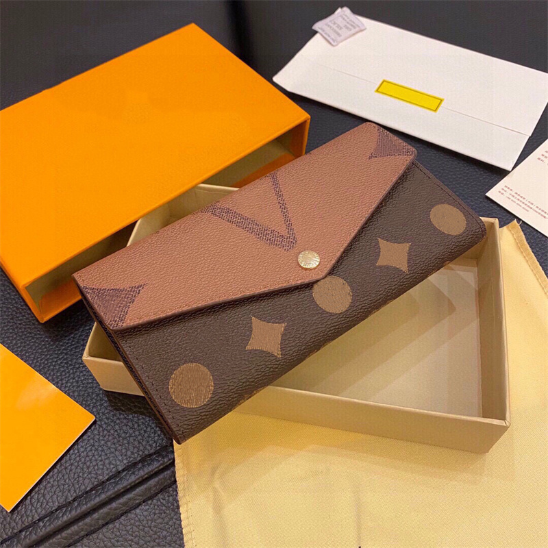 Designer Purse Zipper Bag Womens Wallets Leather Card Holder Pocket Long Women Wallet Luxury Tote Bags Coin Purses, Brown
Designer Purse Zipper Bag Womens Wallets Leather Card Holder Pocket Long Women Wallet Luxury Tote Bags Coin Purses, Brown