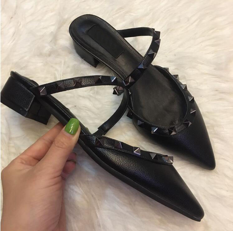 Brand Designer Women Sandals New Rivet Pointed Toe Slippers Stiletto Sandals Lady Thick High Heel Sandals Size 35-43 No Box, Pink nude shiny
Brand Designer Women Sandals New Rivet Pointed Toe Slippers Stiletto Sandals Lady Thick High Heel Sandals Size 35-43 No Box, Pink nude shiny