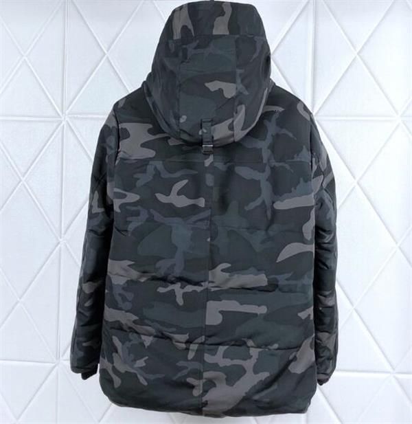 Mens Down Jackets Veste Homme Outdoor Winter Jassen Outerwear Big Fur Hooded Fourrure Manteau Down Jacket Coat Hiver Parka Doudoune Size CANADA XS-3XL GOOSE
Mens Down Jackets Veste Homme Outdoor Winter Jassen Outerwear Big Fur Hooded Fourrure Manteau Down Jacket Coat Hiver Parka Doudoune Size CANADA XS-3XL GOOSE