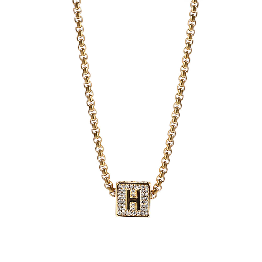 Hip Hop A-Z Square Letter Pendant Necklace - 18K Gold Plated Bling Jewelry for Custom Personalization
Hip Hop A-Z Square Letter Pendant Necklace - 18K Gold Plated Bling Jewelry for Custom Personalization