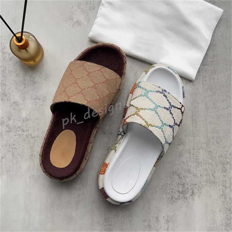 Womens Platform Sandals Slippers Slide Fashion Designer Luxury Flat High Heels Flip Flops Shoes Embroidered Platform Rubber Sandal Casual Shoe Size 35-451VQ0, #21
Womens Platform Sandals Slippers Slide Fashion Designer Luxury Flat High Heels Flip Flops Shoes Embroidered Platform Rubber Sandal Casual Shoe Size 35-451VQ0, #21