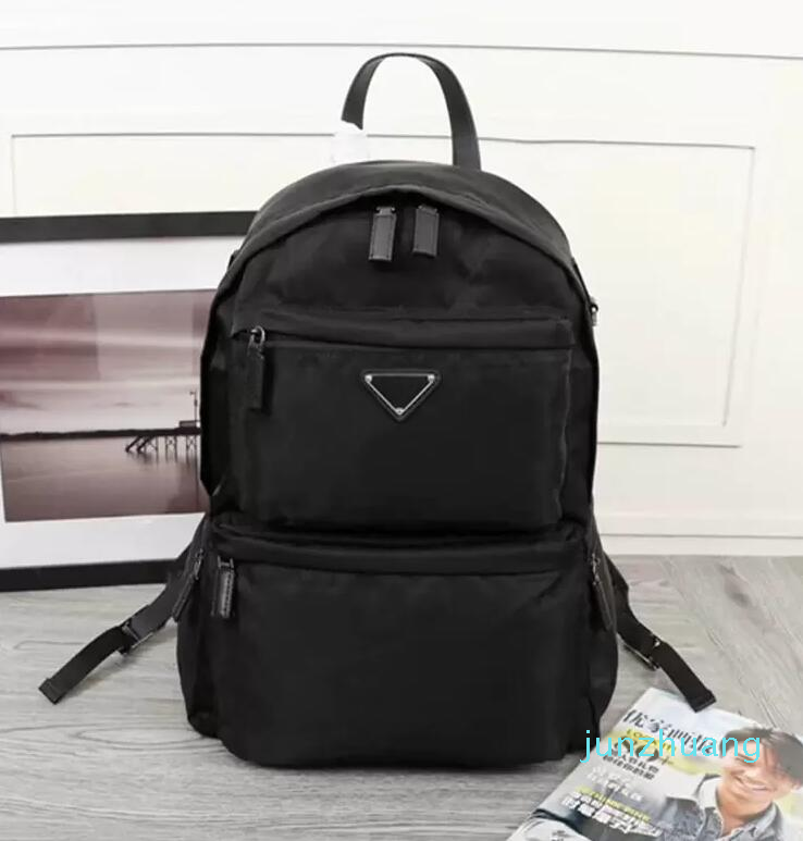 designer classic fashion retro style luxury canvas leather backpack designer highest quality backpack size 40cm 29cm 17cm 99, Black
designer classic fashion retro style luxury canvas leather backpack designer highest quality backpack size 40cm 29cm 17cm 99, Black