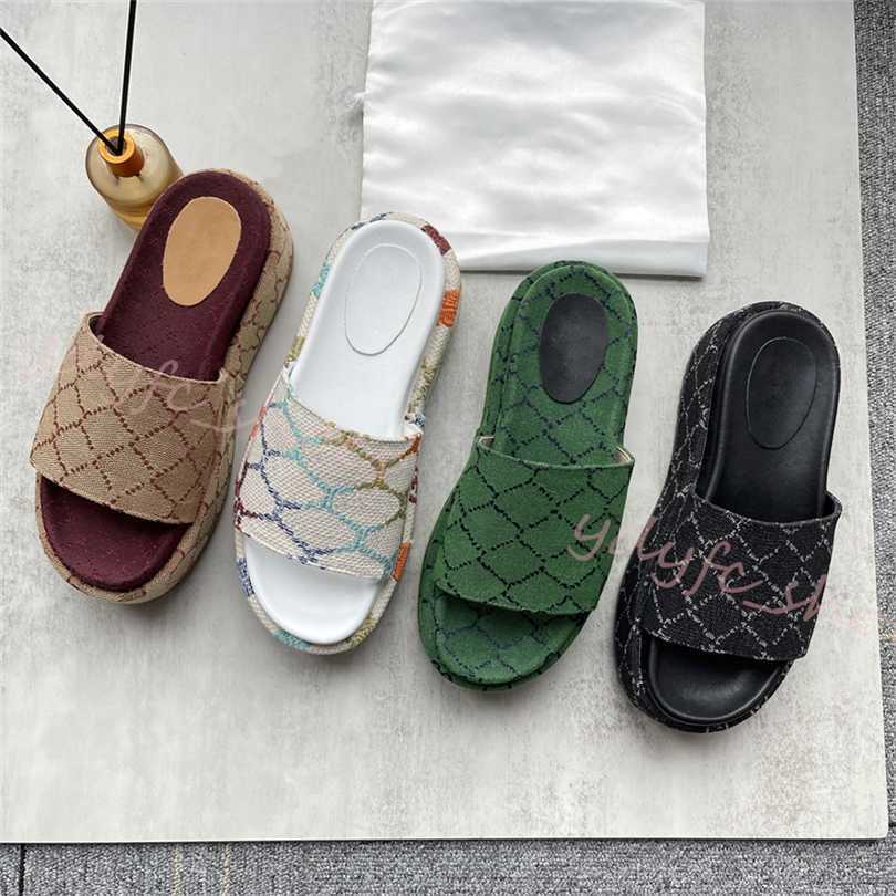 Womens Fashion Slippers Embroidered Canvas Designer Slides slip on Slipper girls 60mm Slipper covered platform sandals size 35-45 with box, Colour-7
Womens Fashion Slippers Embroidered Canvas Designer Slides slip on Slipper girls 60mm Slipper covered platform sandals size 35-45 with box, Colour-7