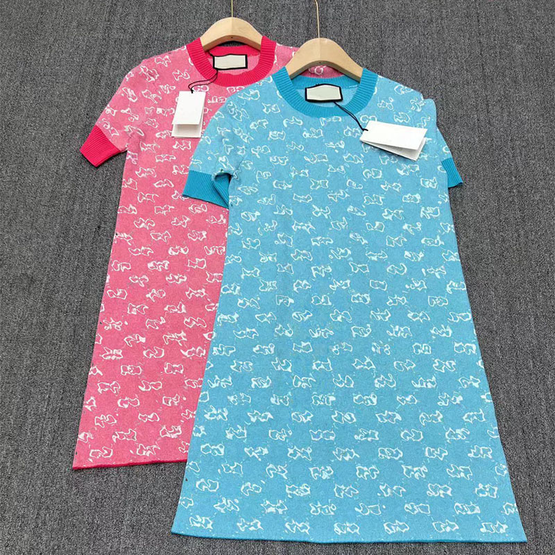 Fashion Casual Dresses Designer Summer O-neck Lady G letter Knit Dresses Women Elegant Short Sleeve Loose Casual Dress Runway 2023 Dress, Pink
Fashion Casual Dresses Designer Summer O-neck Lady G letter Knit Dresses Women Elegant Short Sleeve Loose Casual Dress Runway 2023 Dress, Pink