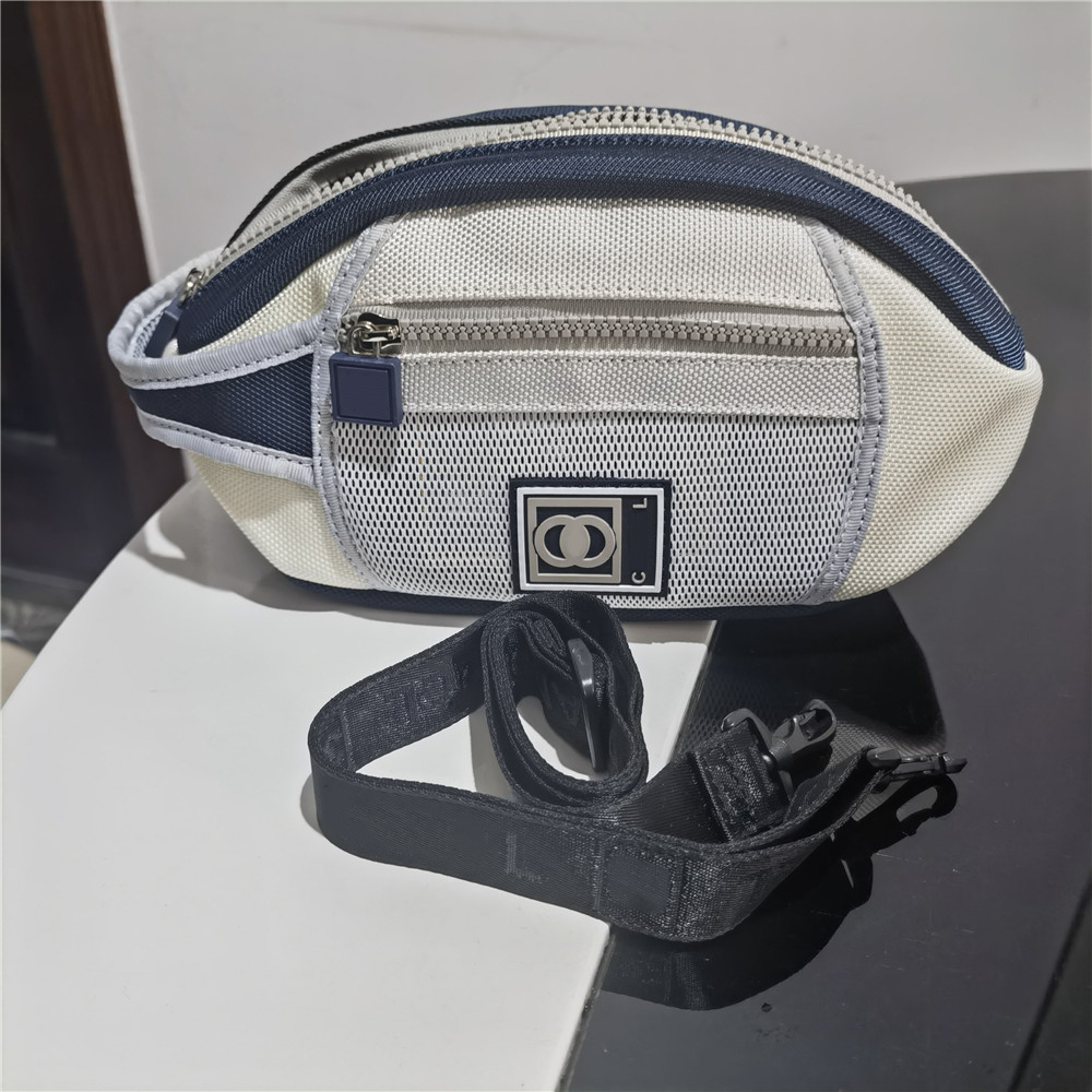 COCO Crossbody Fanny pack Handbags Travelling GYM Bag Duffle bag Classic Designers Wallets Shoulder Bags Luxurys Womens Men Lady Totes Purse Messenger Gift, Black
COCO Crossbody Fanny pack Handbags Travelling GYM Bag Duffle bag Classic Designers Wallets Shoulder Bags Luxurys Womens Men Lady Totes Purse Messenger Gift, Black