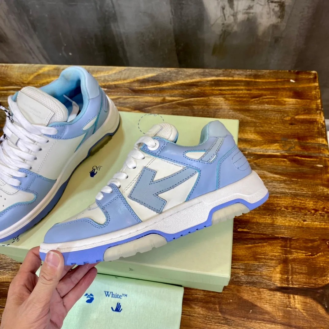 2022 Designer offs white out office Casual Shoes Women Men Basketball OW Outdoor Sport sneakers Decorated Arrow Lace-up Stitching Sneakers Size 35-45, Box
2022 Designer offs white out office Casual Shoes Women Men Basketball OW Outdoor Sport sneakers Decorated Arrow Lace-up Stitching Sneakers Size 35-45, Box