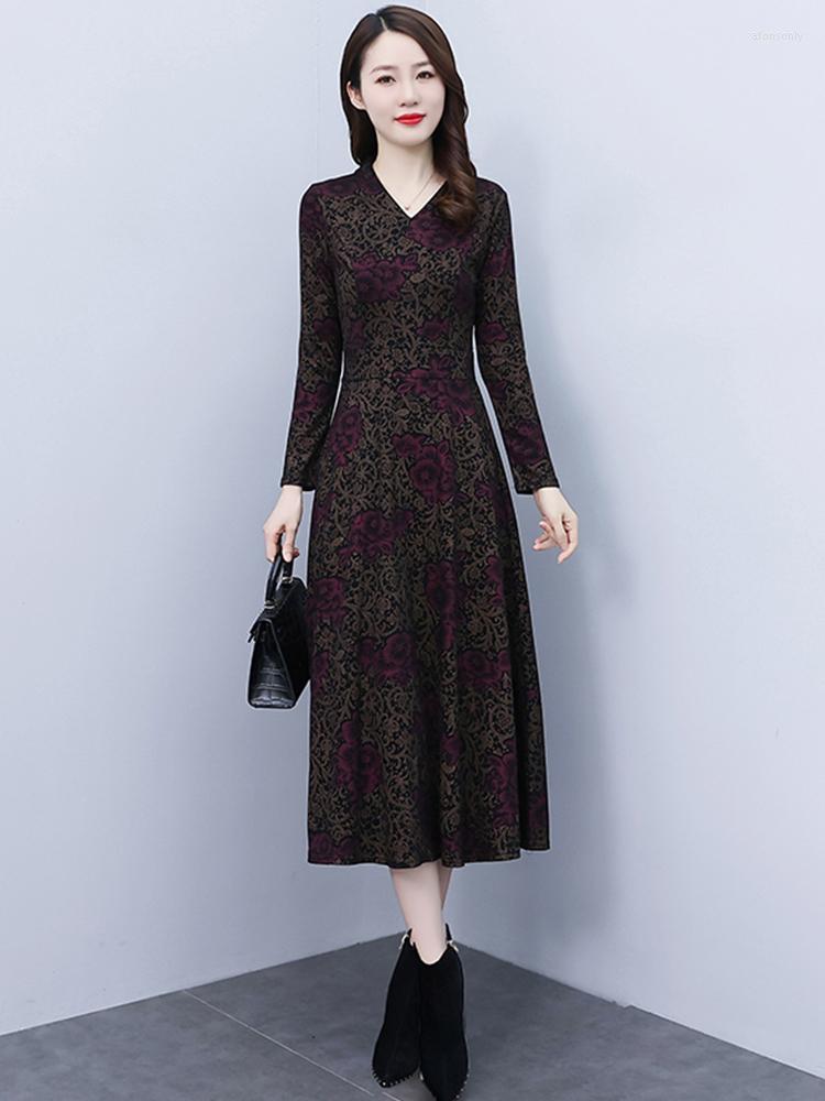 Casual Dresses 2023 Knit Autumn Women Midi Dress Long Sleeve Floral Vintage Winter Clothes For Party Luxury Korean Fashion Boho Evening, Red
Casual Dresses 2023 Knit Autumn Women Midi Dress Long Sleeve Floral Vintage Winter Clothes For Party Luxury Korean Fashion Boho Evening, Red