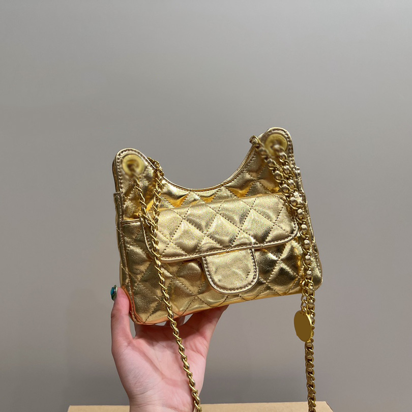Shoulder Bags Womens Designer Metical Hobo Croissant Bags Gold Metal Hardware Matelasse Chain Crossbody Shoulder Purse With Coin Lucky Charm, Box
Shoulder Bags Womens Designer Metical Hobo Croissant Bags Gold Metal Hardware Matelasse Chain Crossbody Shoulder Purse With Coin Lucky Charm, Box