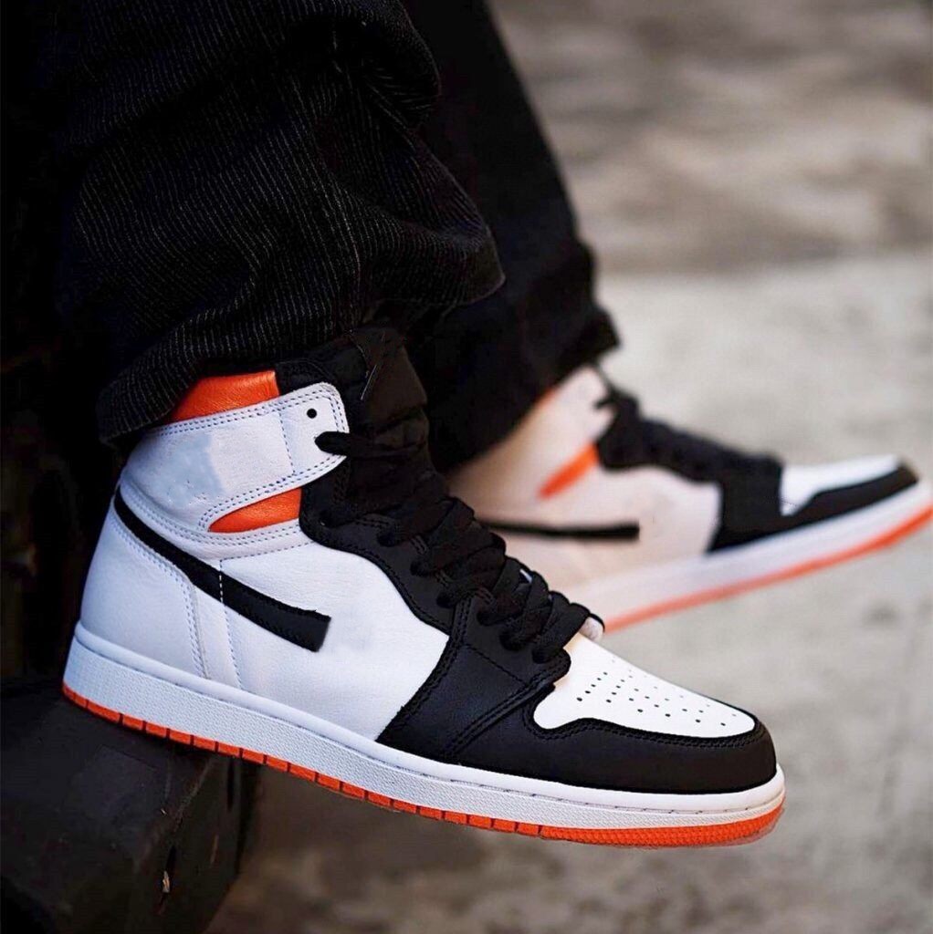 Discount 1s Basketball Shoes Jumpman 1 High Electro Orange White Black Men Women Outdoor Liftestyles Shoe
Discount 1s Basketball Shoes Jumpman 1 High Electro Orange White Black Men Women Outdoor Liftestyles Shoe