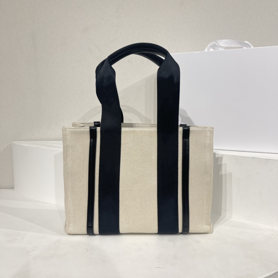 handbag high quality designer bags luxurys designers bag strap canvas tote easy pouch on strap totes handbags women nylon tote bag fashion lady linen Large Beach
handbag high quality designer bags luxurys designers bag strap canvas tote easy pouch on strap totes handbags women nylon tote bag fashion lady linen Large Beach