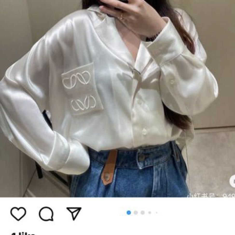 23ss Designer brand women Solid color shirt lapel Light luxury fashionable and versatile loose temperament High quality shirts womens clothing, White
23ss Designer brand women Solid color shirt lapel Light luxury fashionable and versatile loose temperament High quality shirts womens clothing, White