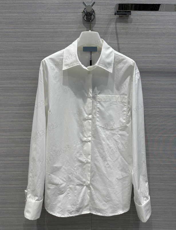 Pockets Blouses Shirts Triangle Rhinestone Cuffs Lapel Long Sleeves Shirt Classic Joker Version Fashion Designer Cotton Tops Women Designer Blouse 1970
Pockets Blouses Shirts Triangle Rhinestone Cuffs Lapel Long Sleeves Shirt Classic Joker Version Fashion Designer Cotton Tops Women Designer Blouse 1970
