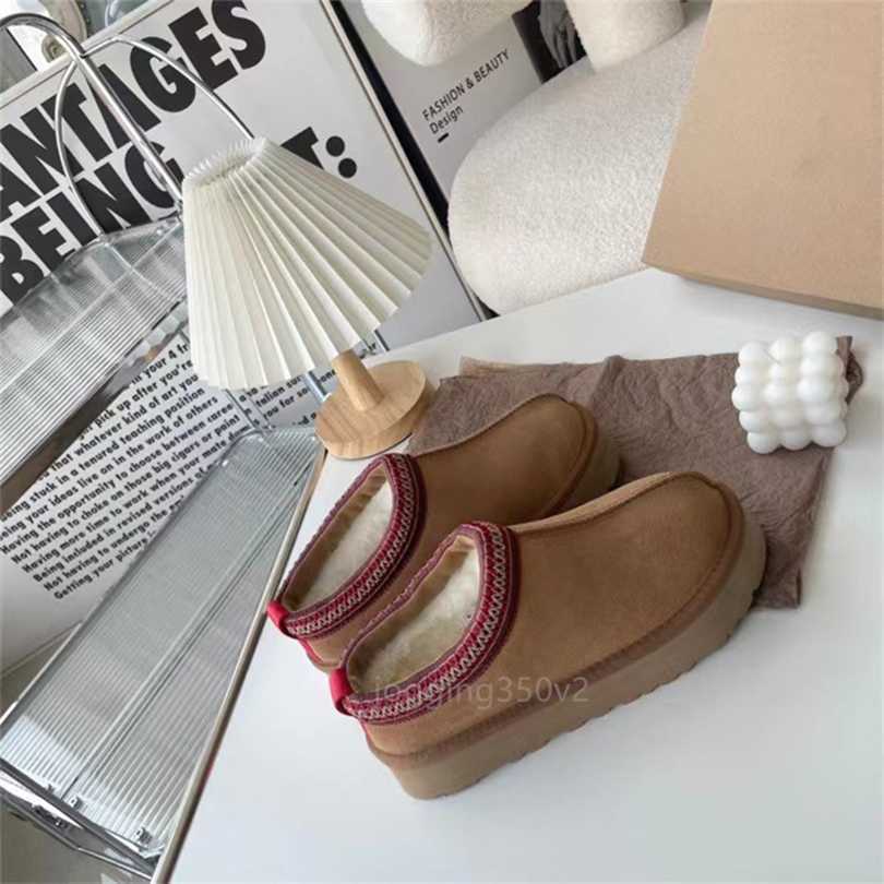 Australia Women Tazz Slippers Fashion Luxury Chestnut Suede Shearling platform Slipper Ladies Australian Winter Fur Sheepskin Wool Warm Plush Chinela US4-11, 01. chestnut
Australia Women Tazz Slippers Fashion Luxury Chestnut Suede Shearling platform Slipper Ladies Australian Winter Fur Sheepskin Wool Warm Plush Chinela US4-11, 01. chestnut