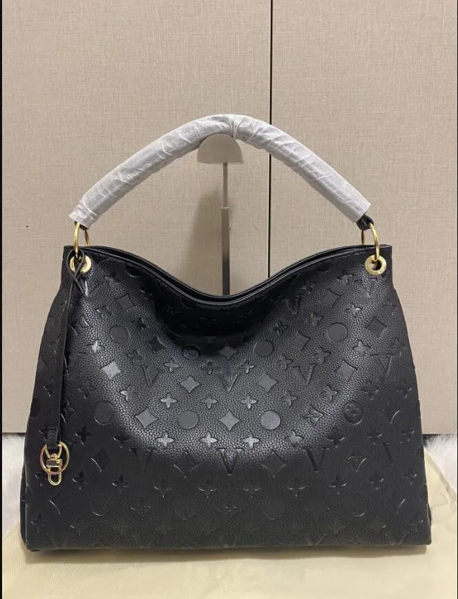 Classic Fashion Designer bags Leather Messenger Shopping Bag Cross body Lady Embossing Shoulder Bag Handbags Women Crossbody Evening Totes Purse, Red
Classic Fashion Designer bags Leather Messenger Shopping Bag Cross body Lady Embossing Shoulder Bag Handbags Women Crossbody Evening Totes Purse, Red
