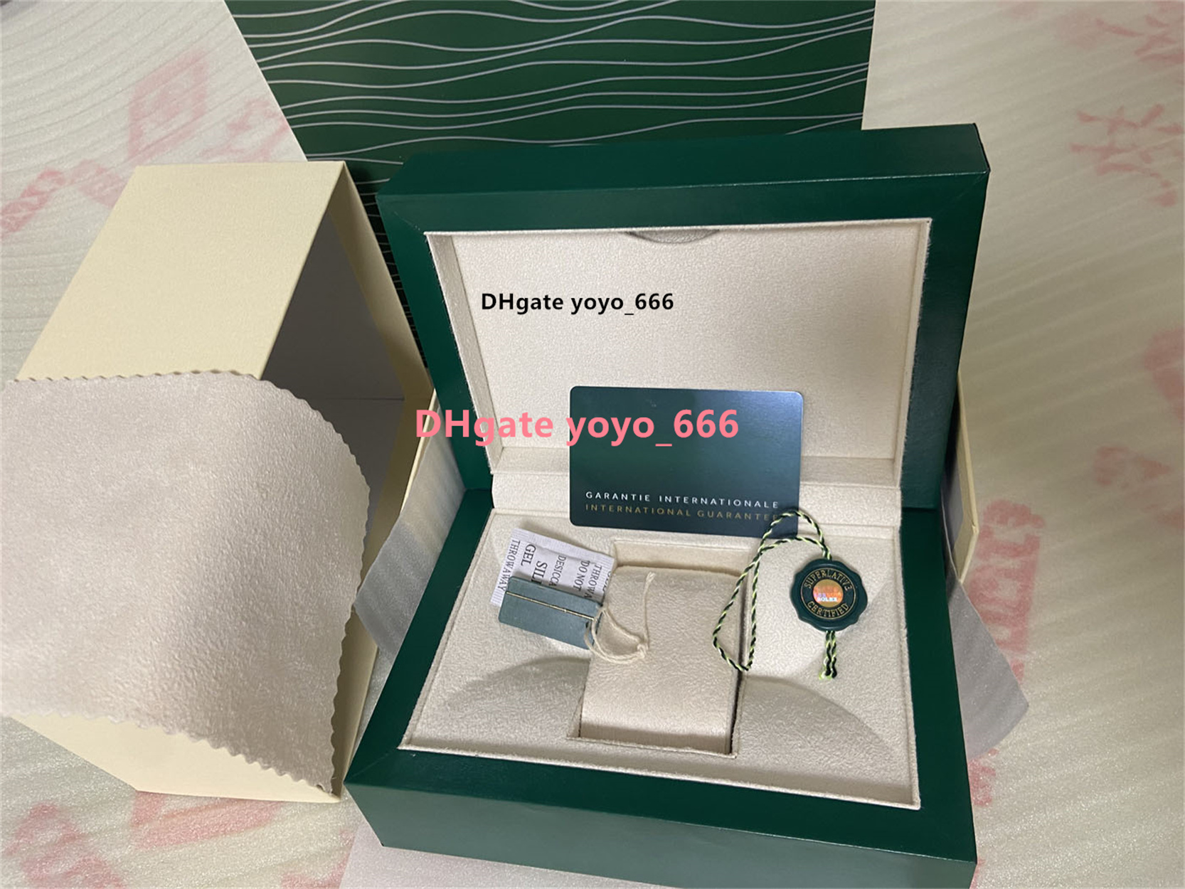 Fashion original wooden watch boxes dark green watch accessories are applicable to 126720 126660 126610 228239 228239 top quality gift box booklet card handbag-b
Fashion original wooden watch boxes dark green watch accessories are applicable to 126720 126660 126610 228239 228239 top quality gift box booklet card handbag-b