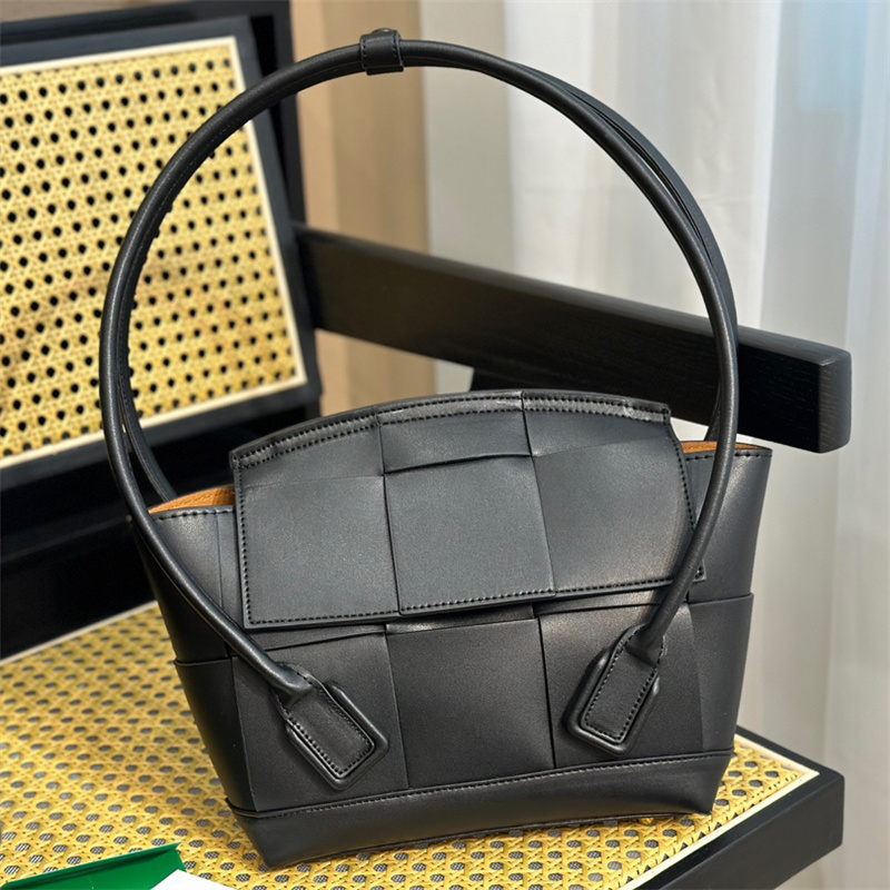 Vintage Fashion Women Totes Casual Cute Mini Crossbow Bag Designers Leather Weave Luxury Shoulder Bags Womens Shopper Bag Handbags, Black
Vintage Fashion Women Totes Casual Cute Mini Crossbow Bag Designers Leather Weave Luxury Shoulder Bags Womens Shopper Bag Handbags, Black