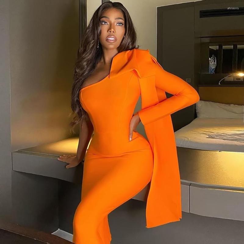 Casual Dresses 2023 Autumn Women's Bandage Midi Dress Sexy One Shoulder Bow Long Sleeve Bodycon Club Celebrity Evening Party Vestidos, Black
Casual Dresses 2023 Autumn Women's Bandage Midi Dress Sexy One Shoulder Bow Long Sleeve Bodycon Club Celebrity Evening Party Vestidos, Black