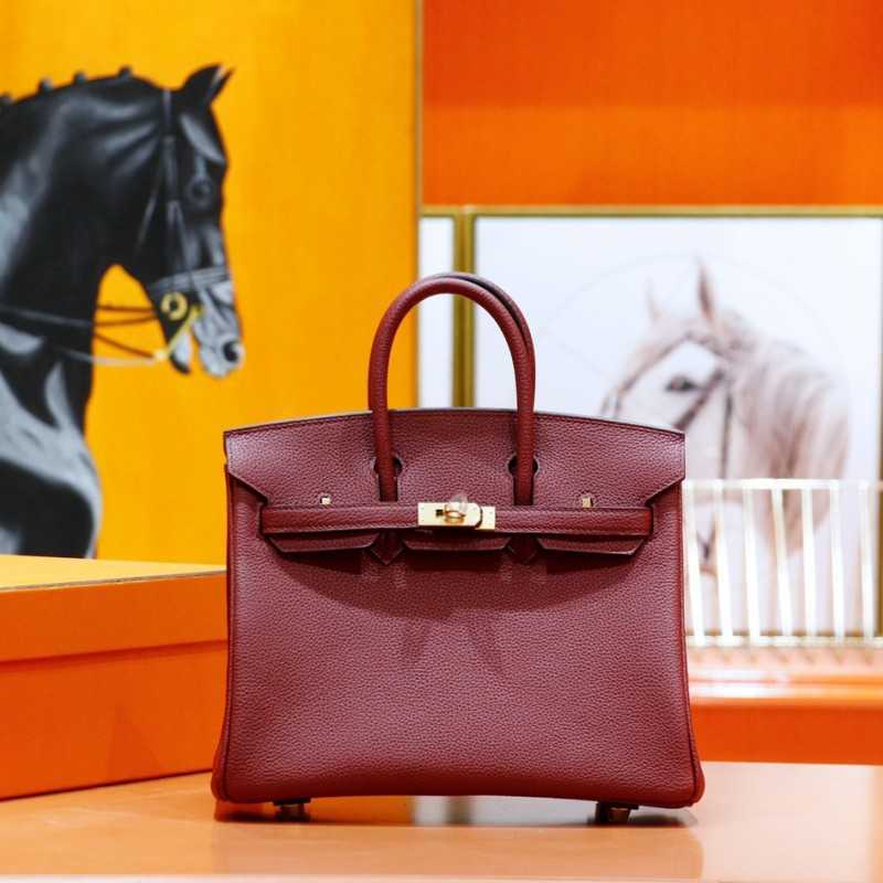 herme birkin bags Handmade wax thread sewing bag 25cm red Togo cow skin litchi pattern gold buckle high-end portable women's bag ayw, 25cm ruby
herme birkin bags Handmade wax thread sewing bag 25cm red Togo cow skin litchi pattern gold buckle high-end portable women's bag ayw, 25cm ruby