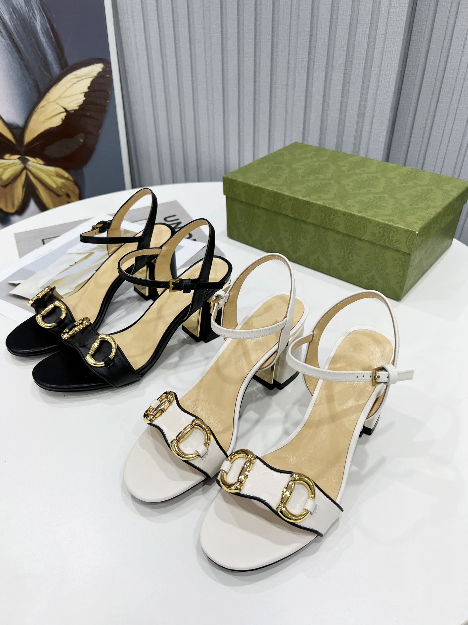 Classic High heeled sandals designer SHoes fashion women Dance shoe sexy heels Suede Lady Metal Belt buckle Thick Heel Woman shoes Large, Apricot
Classic High heeled sandals designer SHoes fashion women Dance shoe sexy heels Suede Lady Metal Belt buckle Thick Heel Woman shoes Large, Apricot