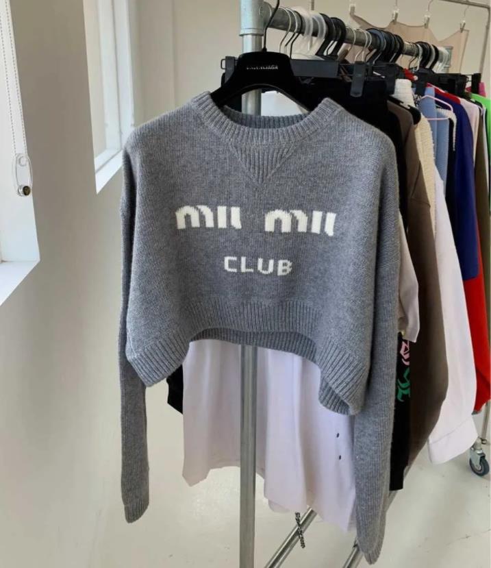 Women's Sweaters autumn and winter diffuse round neck short casual knitting sweater, Gray
Women's Sweaters autumn and winter diffuse round neck short casual knitting sweater, Gray