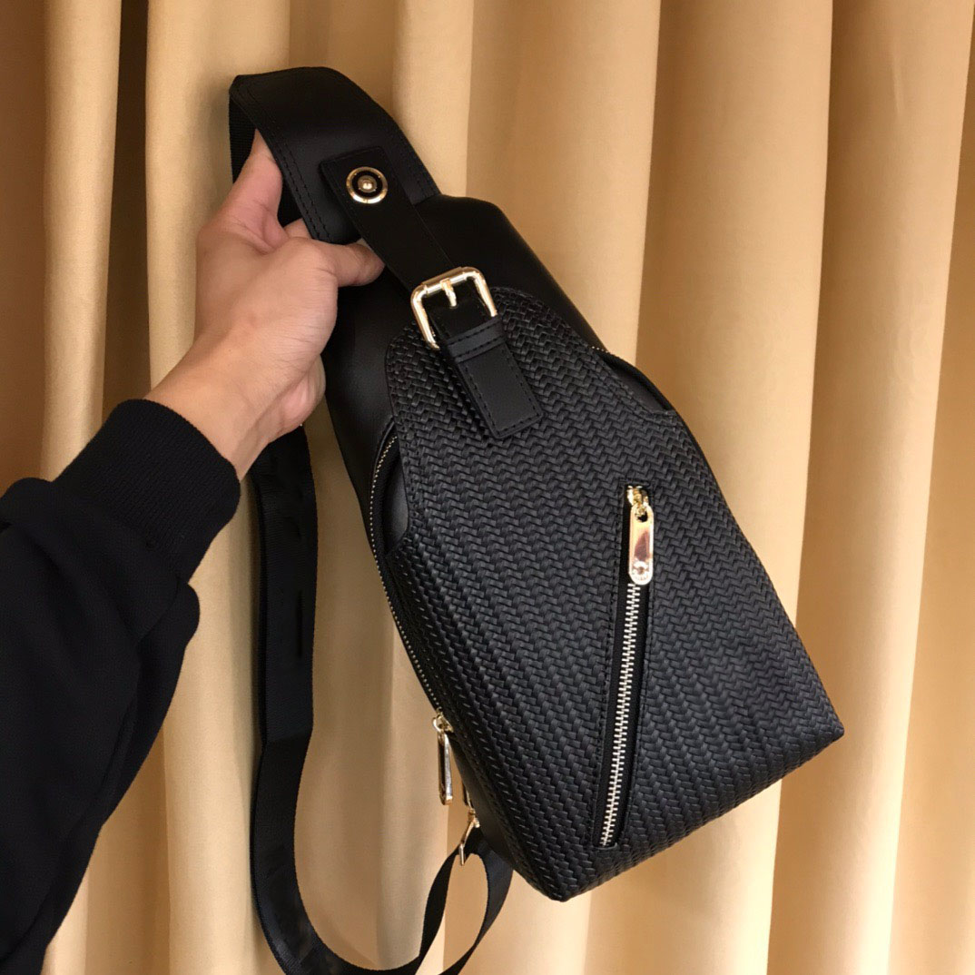 2023 designer bag Handbags purse ladies messenger shoulder bags designers handbags crossbodys purses free ship, Black with weaving
2023 designer bag Handbags purse ladies messenger shoulder bags designers handbags crossbodys purses free ship, Black with weaving