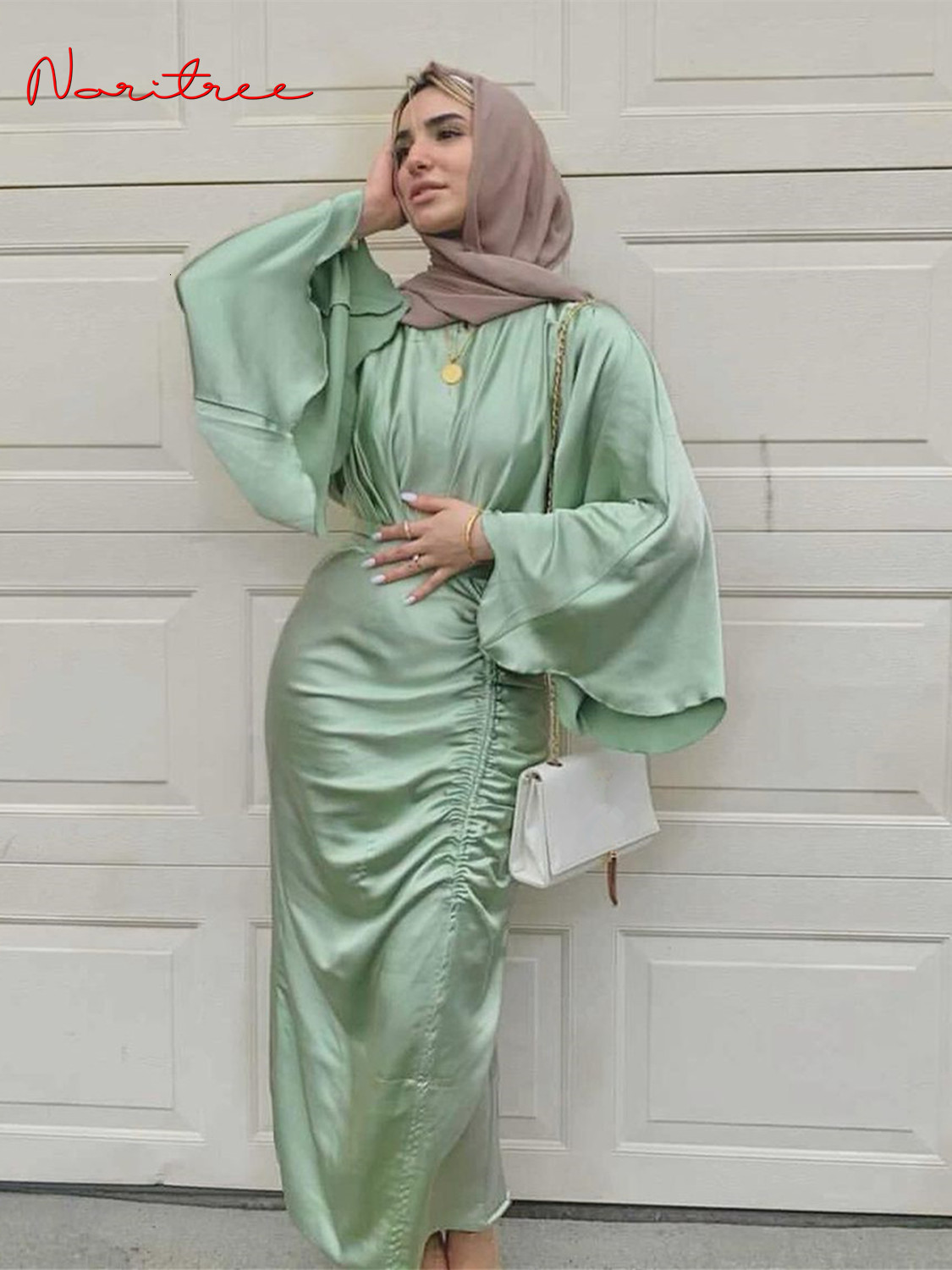 Shimmering Satin Ramadan Djellaba: Modest Muslim Eid Dress, Soft Silky Dubai Abaya