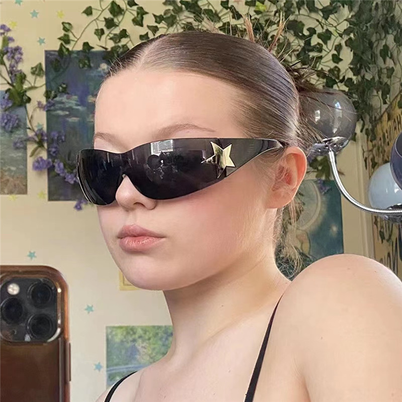 2023 Mens Womens Sunglasses Designer Sunglasses for Women Polarized Pentagram Big Frame Sunglasses Fashion Couple Sunglasses Driving Street Photography Glasses
2023 Mens Womens Sunglasses Designer Sunglasses for Women Polarized Pentagram Big Frame Sunglasses Fashion Couple Sunglasses Driving Street Photography Glasses