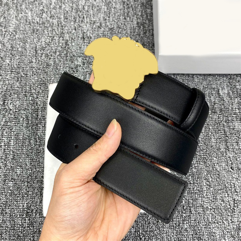 Fashion casual ceinture luxury belts for women designer convenient valentine s day gift multicolor metal accessories genuine leather mens belt DCDD259-DVTFN_KVO41, As show
Fashion casual ceinture luxury belts for women designer convenient valentine s day gift multicolor metal accessories genuine leather mens belt DCDD259-DVTFN_KVO41, As show