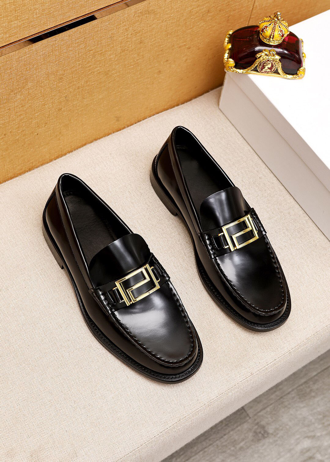 2023 Men Dress Shoes Fashion Designer Business Office Oxfords Mens Genuine Leather Wedding Brand Platform Flats Size 38-45, Black
2023 Men Dress Shoes Fashion Designer Business Office Oxfords Mens Genuine Leather Wedding Brand Platform Flats Size 38-45, Black