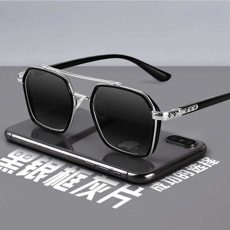 Luxury Ch Brand Heart Designer 2023 New Sunglasses Men Driving Handsome Blocking Ultraviolet Fishing Glasses Trend Chromes Outdoor Summer Fashion 8uux
Luxury Ch Brand Heart Designer 2023 New Sunglasses Men Driving Handsome Blocking Ultraviolet Fishing Glasses Trend Chromes Outdoor Summer Fashion 8uux
