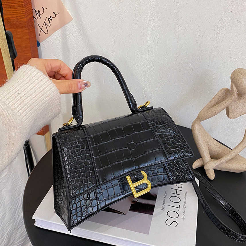 Women Bags Trend Handbags 55%off one shoulder Women's hourglass square bag texture small portable Female Totes Shoulder Handbags for Women, White6
Women Bags Trend Handbags 55%off one shoulder Women's hourglass square bag texture small portable Female Totes Shoulder Handbags for Women, White6