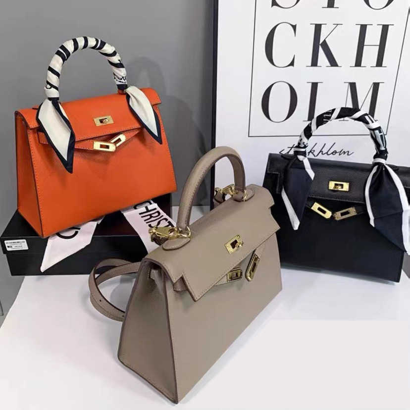 Fashion Women's Bag 75%off Brand Versatile Leather Bag Generation Mini One Shoulder Crossbody Handbag Female Luxury Designer Handbags Bags Purse, Golden brown 22
Fashion Women's Bag 75%off Brand Versatile Leather Bag Generation Mini One Shoulder Crossbody Handbag Female Luxury Designer Handbags Bags Purse, Golden brown 22