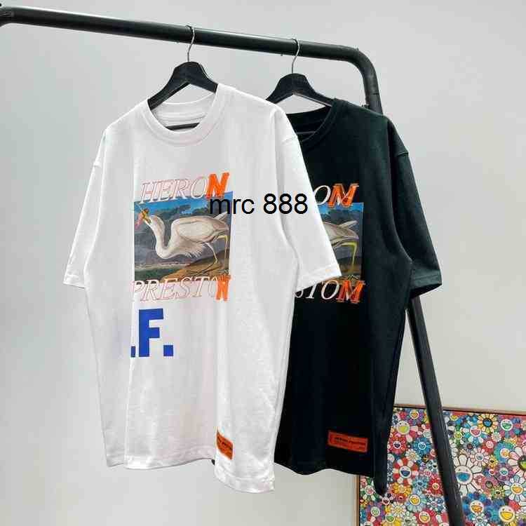 Herons T-shiets High Version Preston Hp Classic Double Crane Oil Painting T-shirt Men's and Women's Same Street Short Sleeve, White
Herons T-shiets High Version Preston Hp Classic Double Crane Oil Painting T-shirt Men's and Women's Same Street Short Sleeve, White
