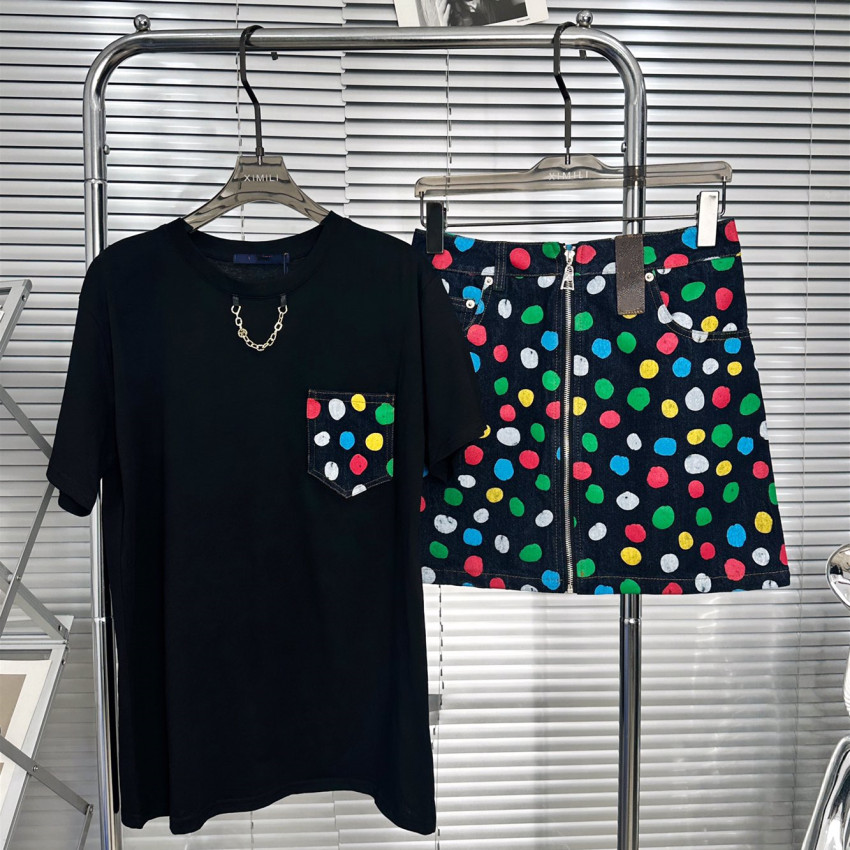 Dot Fashions Two Piece Dress Girls Designer Letter Tshirts Skirt Suits Trend Summer Women T-shirt Skirt Cotton Denim SML, Black
Dot Fashions Two Piece Dress Girls Designer Letter Tshirts Skirt Suits Trend Summer Women T-shirt Skirt Cotton Denim SML, Black