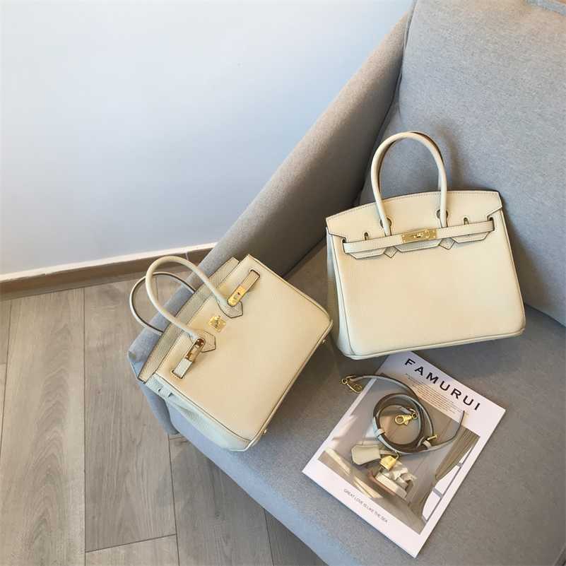 Designer Birkins Handbag Women's Bag Leather Top Layer Cow Milk White Large Capacity Portable Single Shoulder zc, Milkshake white 25 inch gold button
Designer Birkins Handbag Women's Bag Leather Top Layer Cow Milk White Large Capacity Portable Single Shoulder zc, Milkshake white 25 inch gold button