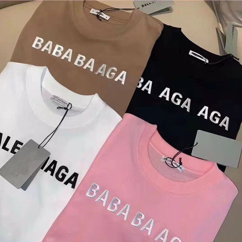 2023 Designers Women's T Shirts for Man Paris Fashion T-shirt emboss letter Women's clothes Top Quality Tees Street Short Sleeve luxurys Tshirts Clothing, White
2023 Designers Women's T Shirts for Man Paris Fashion T-shirt emboss letter Women's clothes Top Quality Tees Street Short Sleeve luxurys Tshirts Clothing, White
