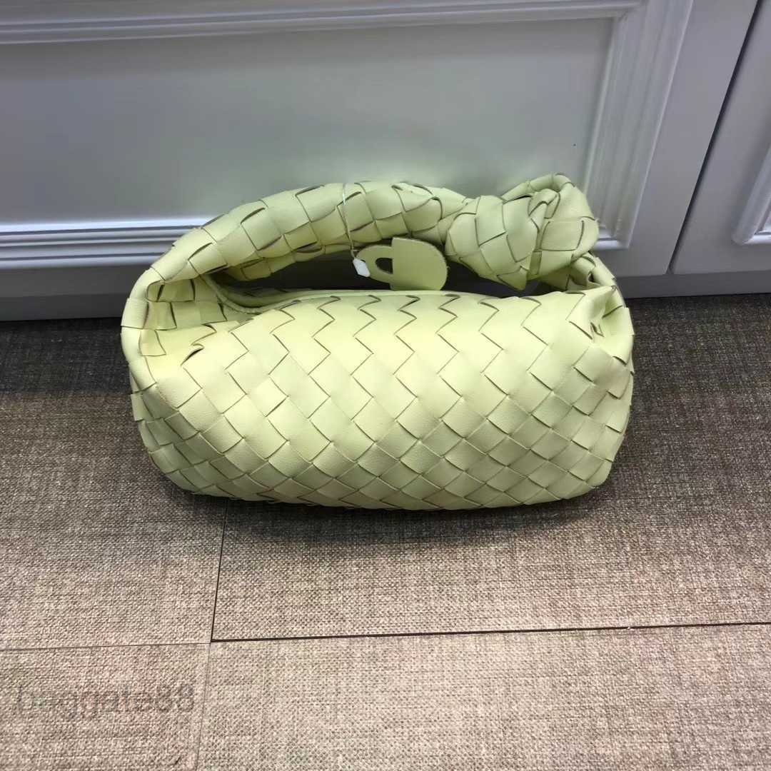 Cow Cowhide Lady Bag Leather Venetas Bottegas Claassic Designer Soft Bags Woven 2023 High Jodies Handbag Pleated Dumpling Women's Jodiebag Y9TY, Light yellow
Cow Cowhide Lady Bag Leather Venetas Bottegas Claassic Designer Soft Bags Woven 2023 High Jodies Handbag Pleated Dumpling Women's Jodiebag Y9TY, Light yellow