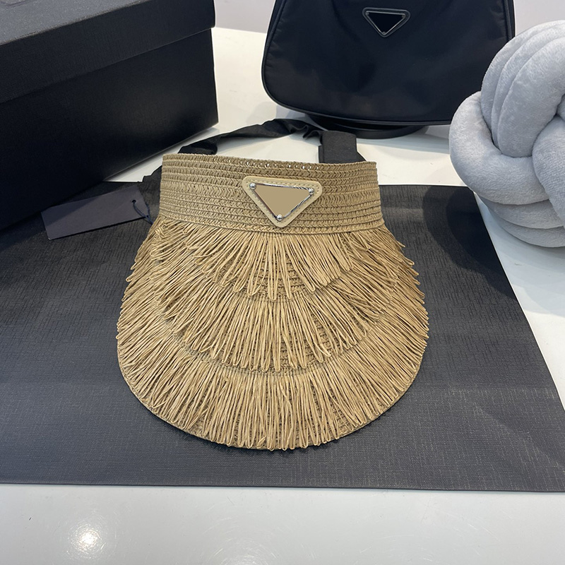 Luxury designer hats Visors women hats fashion triangle logo simple classic style outdoor sun shade shopping applicable good nice, Black
Luxury designer hats Visors women hats fashion triangle logo simple classic style outdoor sun shade shopping applicable good nice, Black