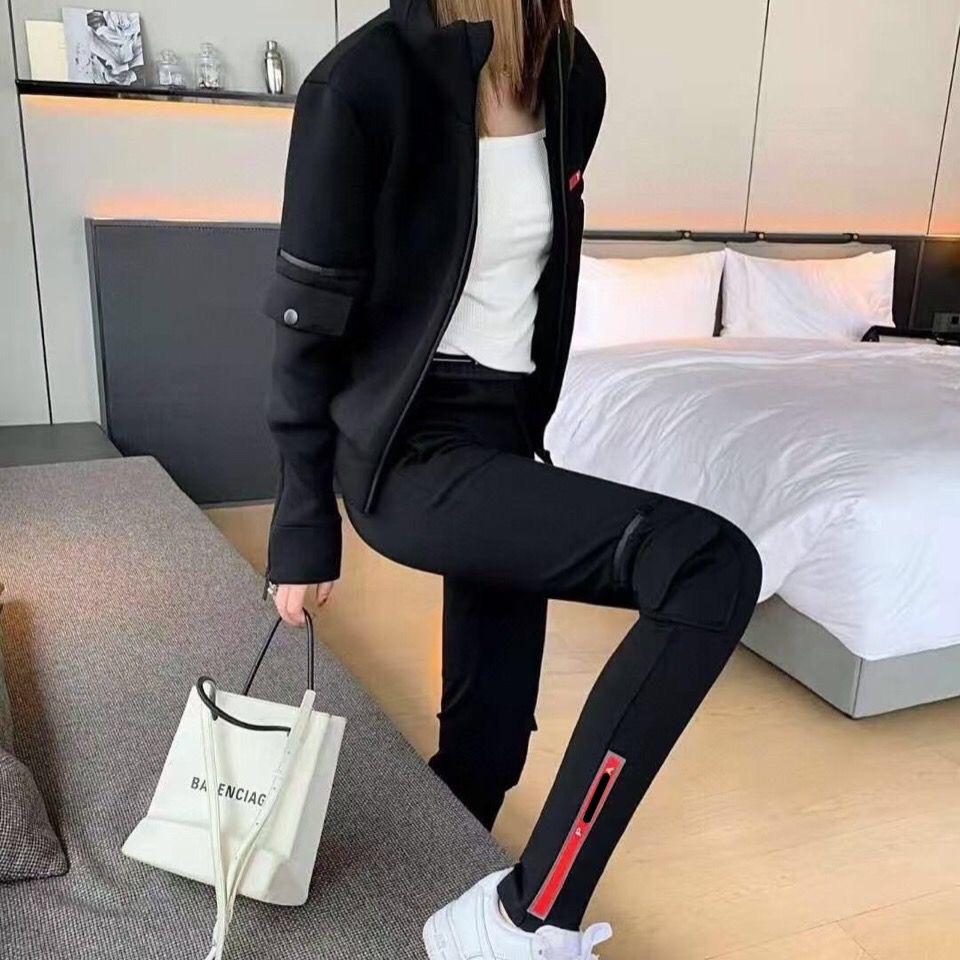 Hot suit Women's top pants Sports casual black suit Designer jacket Slim pocket hood Women's Two Piece Sets Women's Piece Pants