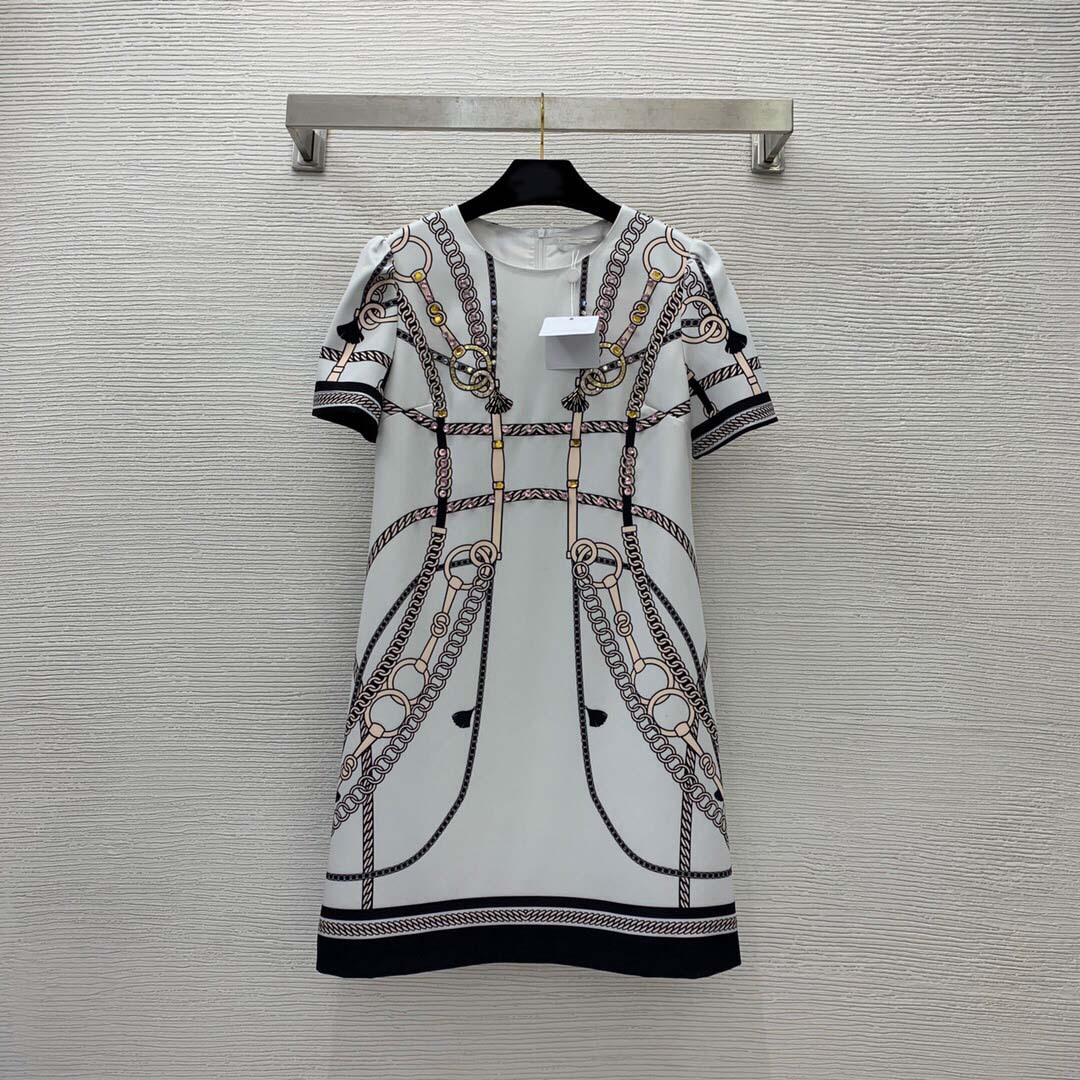 2023 Spring Chains Printed Contrast Color Rhinestone Dress Short Sleeve Round Neck Beaded Knee-Length Casual Dresses B3F171714, Multi
2023 Spring Chains Printed Contrast Color Rhinestone Dress Short Sleeve Round Neck Beaded Knee-Length Casual Dresses B3F171714, Multi