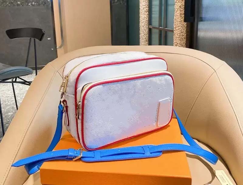 2023 New Fashion Shoulder Bags Luxury Backpacks Classic Messenger Bag Women & Men Flap Bag Purse White Handbags High Quality Camera Bag 45584, Brown #45584
2023 New Fashion Shoulder Bags Luxury Backpacks Classic Messenger Bag Women & Men Flap Bag Purse White Handbags High Quality Camera Bag 45584, Brown #45584