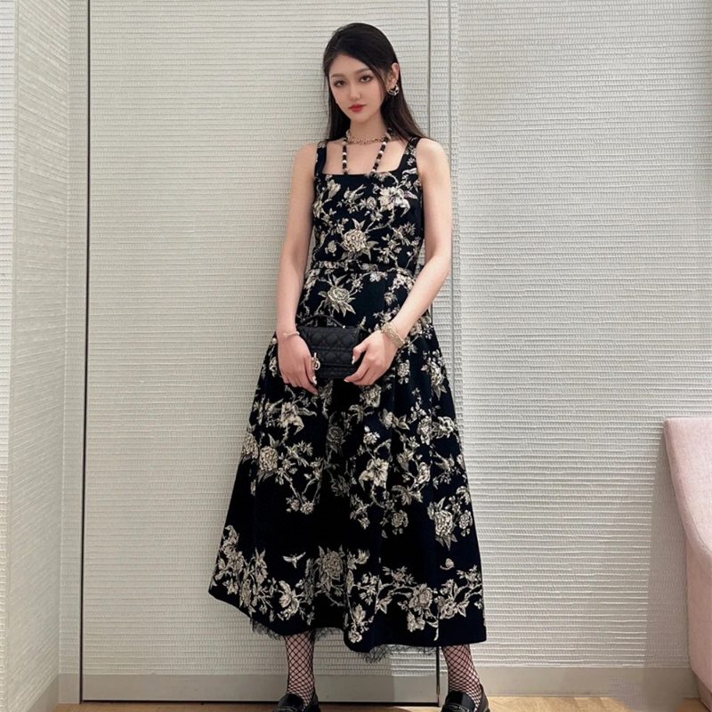 French Designer Dresses Mid Calf Sleeveless Silk Jacquard Long Party Dress with Lace Female Elegant Sexy Vestidos, Black
French Designer Dresses Mid Calf Sleeveless Silk Jacquard Long Party Dress with Lace Female Elegant Sexy Vestidos, Black