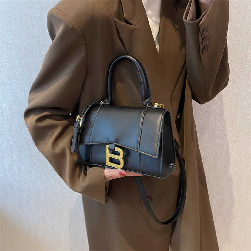 Fashion Women's Bag 75%off design shoulder women's bag Luxury Designer Handbags Bags Purse, White5
Fashion Women's Bag 75%off design shoulder women's bag Luxury Designer Handbags Bags Purse, White5